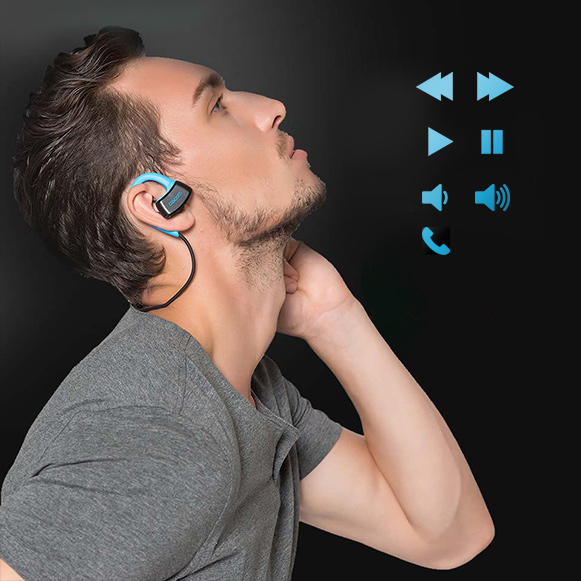 Sluchátka s pokročilými funkcemi - přepínání písniček, ovládání hlasitosti a mikrofonem.